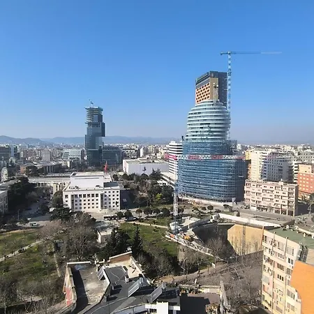 Skyview 15 * 地拉那